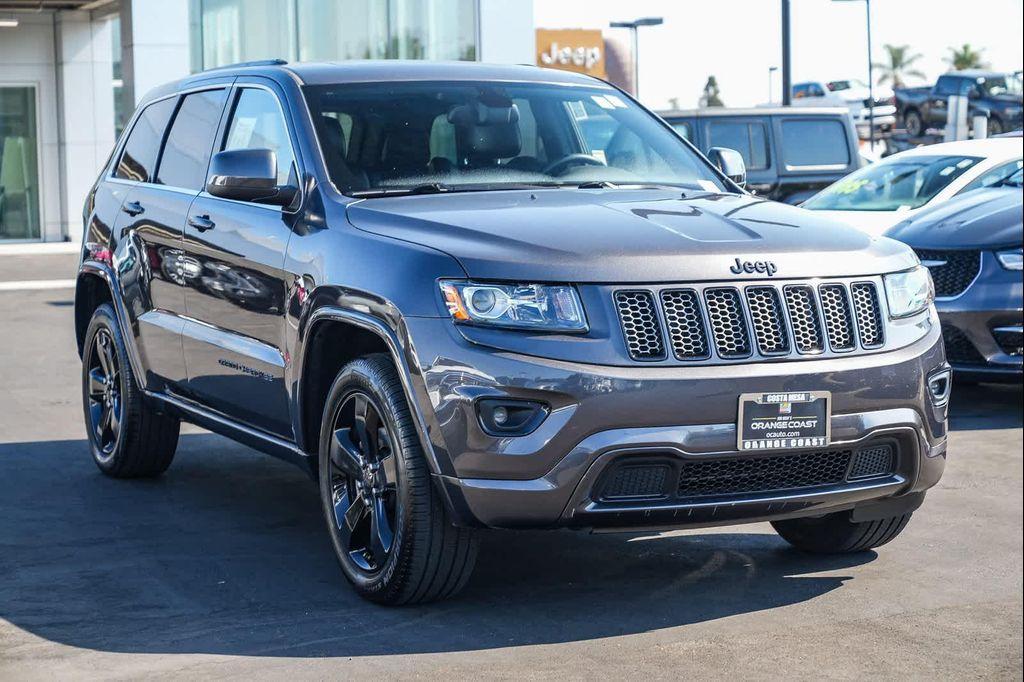used 2015 Jeep Grand Cherokee car, priced at $13,888