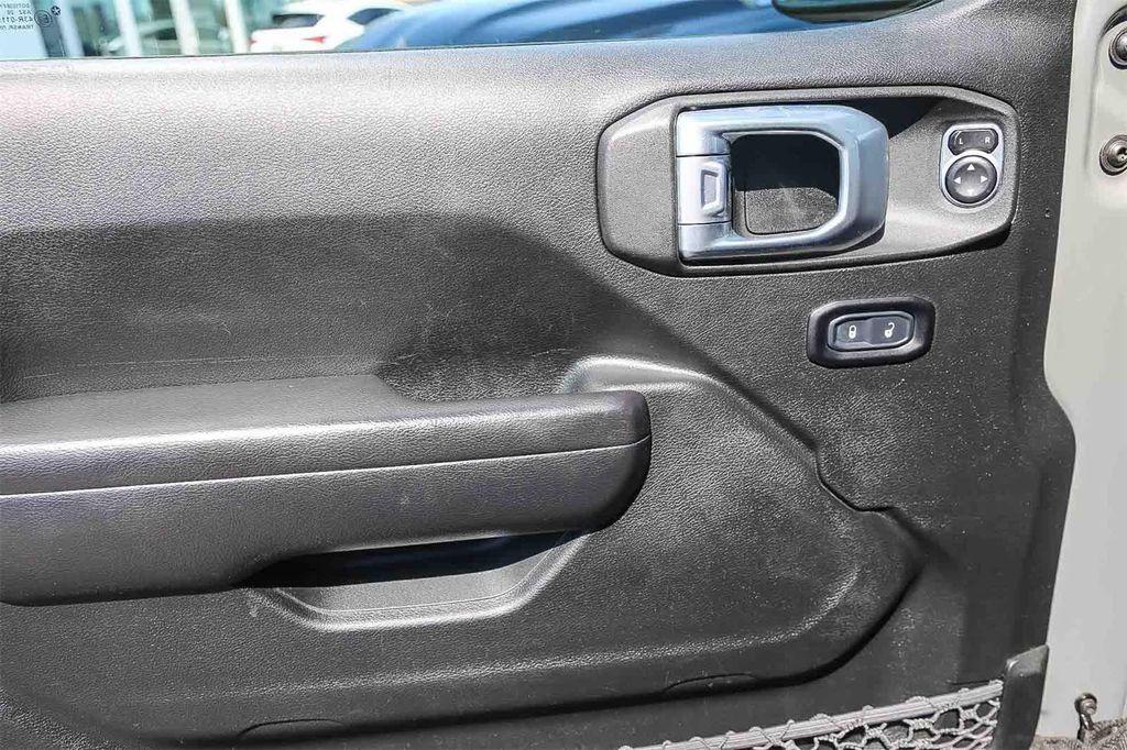 used 2021 Jeep Wrangler Unlimited car, priced at $37,988