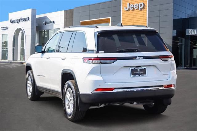 new 2024 Jeep Grand Cherokee car, priced at $34,242