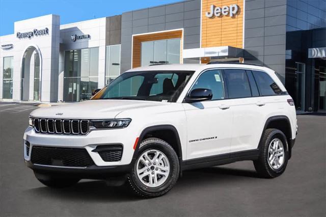 new 2024 Jeep Grand Cherokee car, priced at $34,242