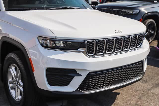 new 2024 Jeep Grand Cherokee car, priced at $34,242