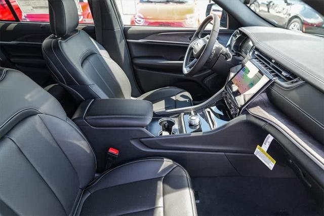 new 2025 Jeep Grand Cherokee car, priced at $49,283