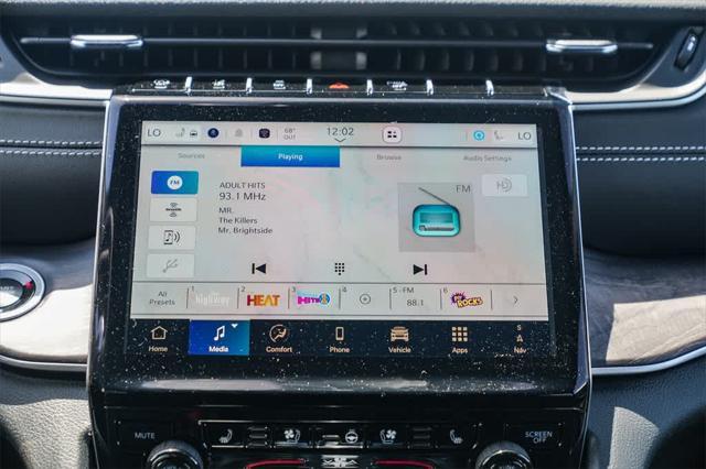 new 2025 Jeep Grand Cherokee car, priced at $49,283
