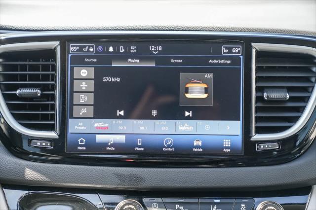 used 2024 Chrysler Pacifica car, priced at $25,839
