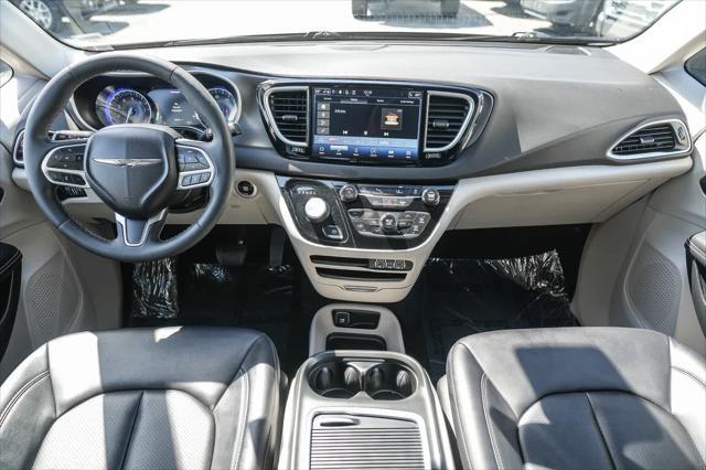 used 2024 Chrysler Pacifica car, priced at $25,839