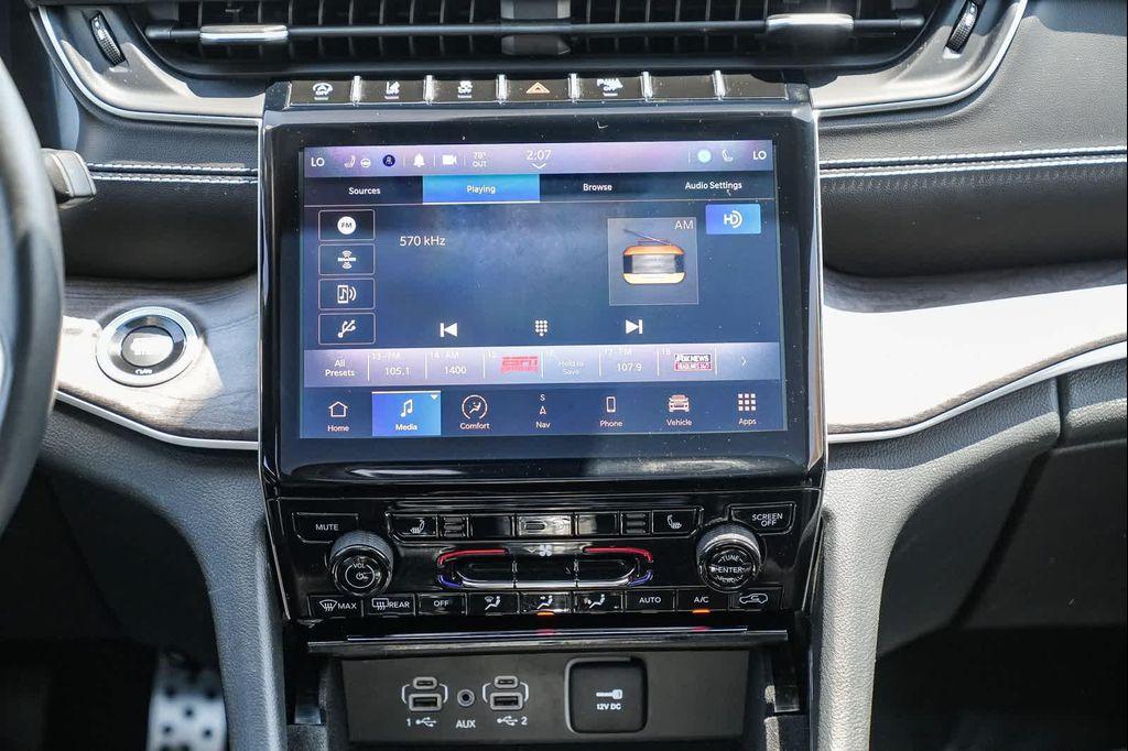 used 2022 Jeep Grand Cherokee car, priced at $33,145