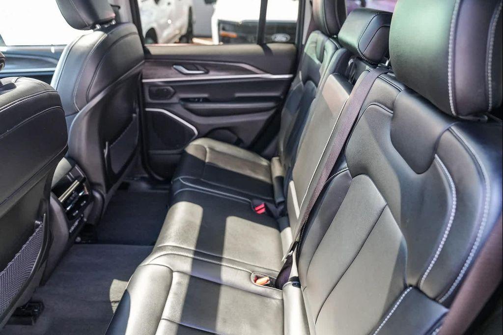 used 2022 Jeep Grand Cherokee car, priced at $33,145