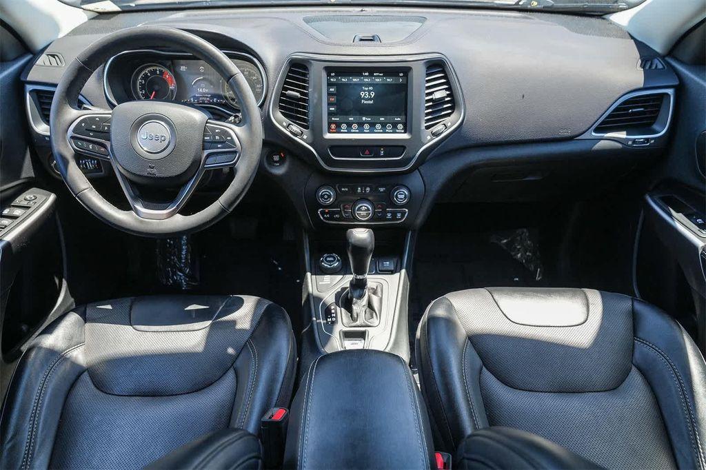 used 2022 Jeep Cherokee car, priced at $23,830