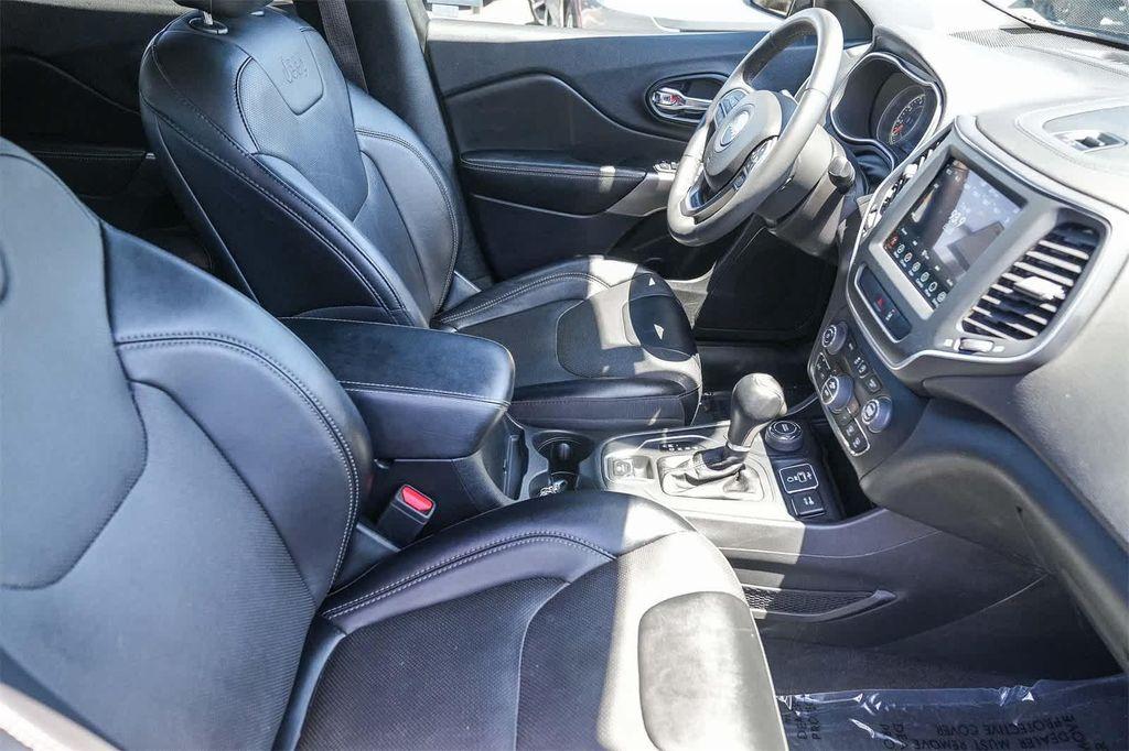 used 2022 Jeep Cherokee car, priced at $23,830