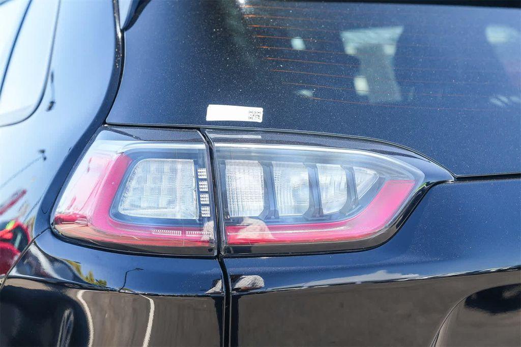 used 2022 Jeep Cherokee car, priced at $23,830