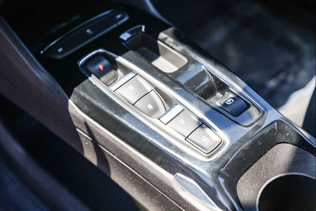used 2022 Chevrolet Bolt EUV car, priced at $19,224