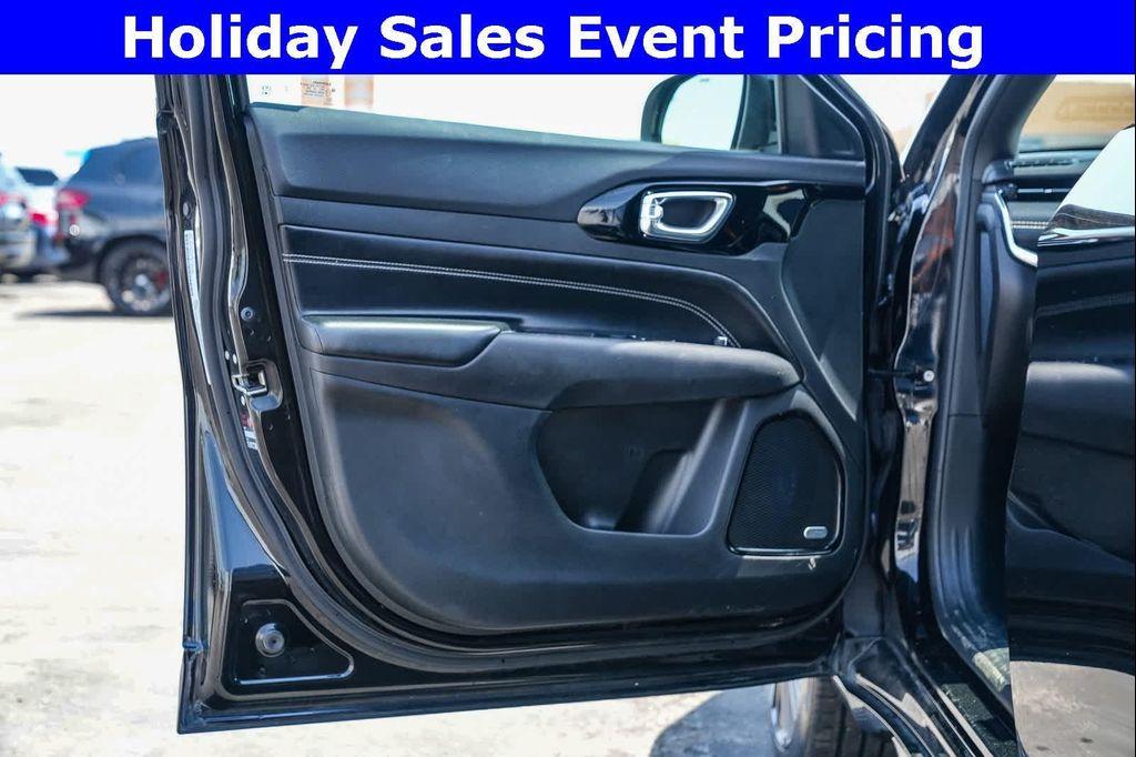 used 2022 Jeep Compass car, priced at $21,368