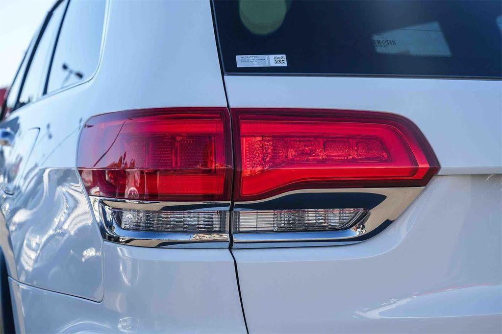 used 2017 Jeep Grand Cherokee car, priced at $15,650