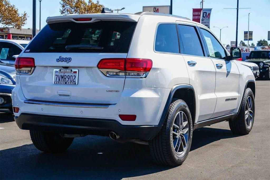 used 2017 Jeep Grand Cherokee car, priced at $15,650