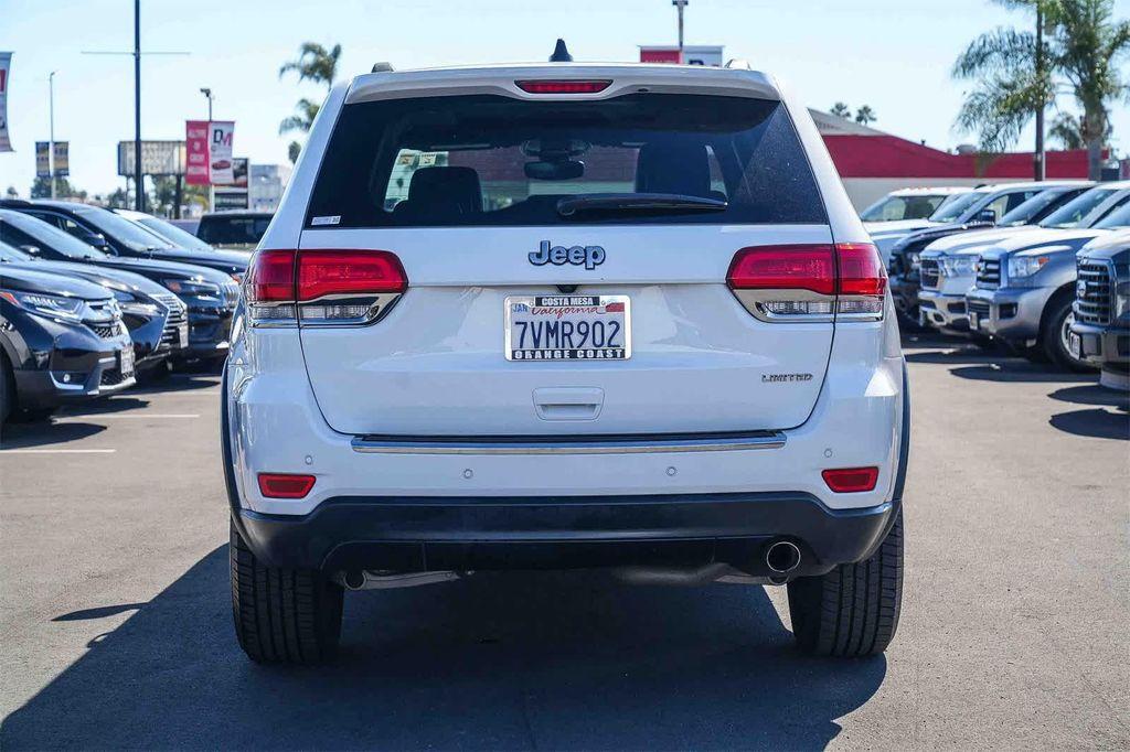 used 2017 Jeep Grand Cherokee car, priced at $15,650
