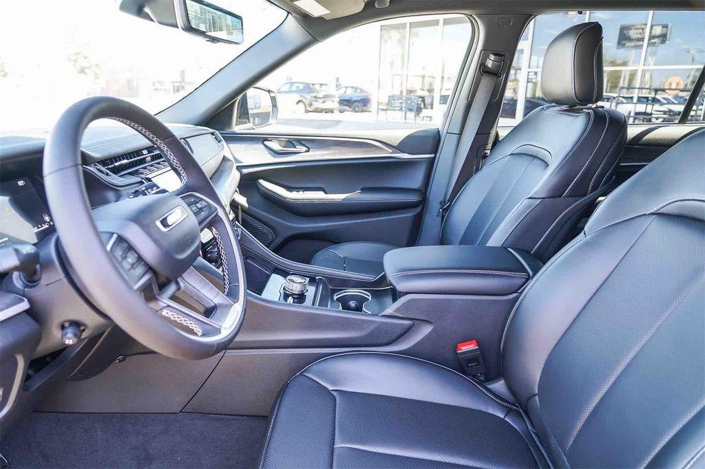 new 2025 Jeep Grand Cherokee L car, priced at $48,415