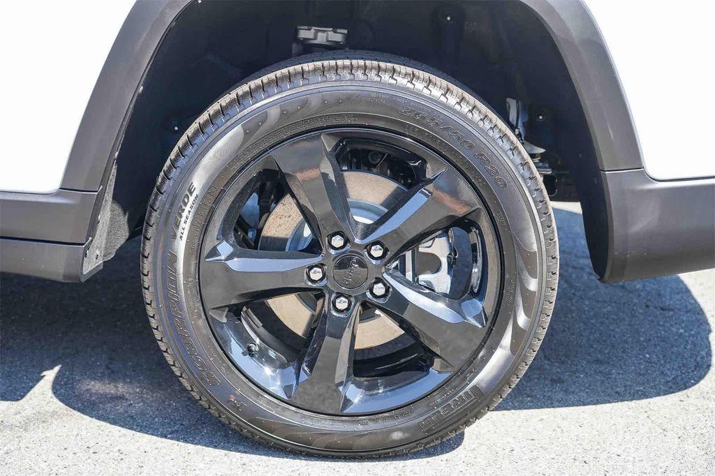 new 2025 Jeep Grand Cherokee L car, priced at $48,415