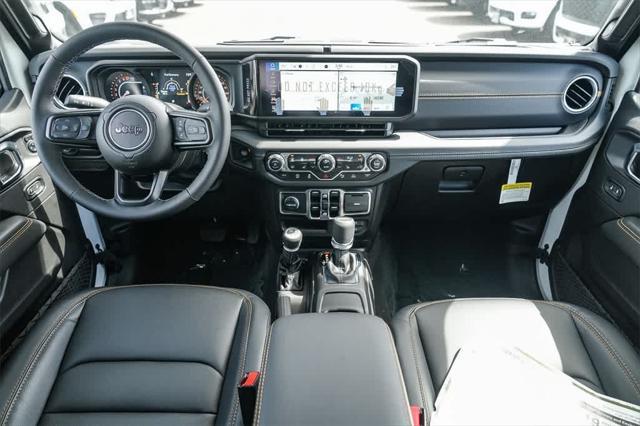 new 2025 Jeep Gladiator car, priced at $46,040