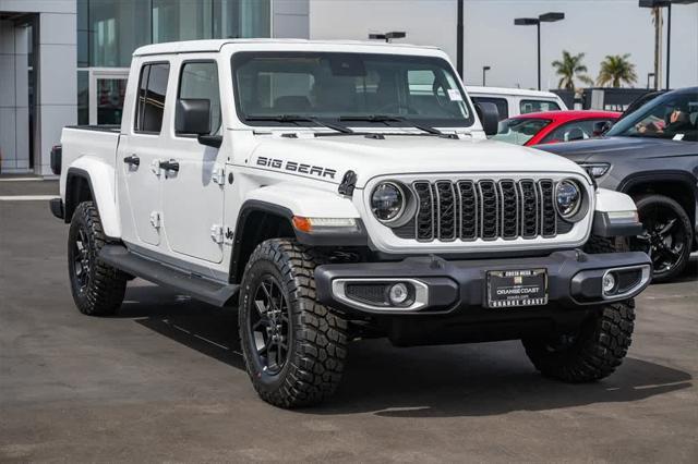 new 2025 Jeep Gladiator car, priced at $46,040