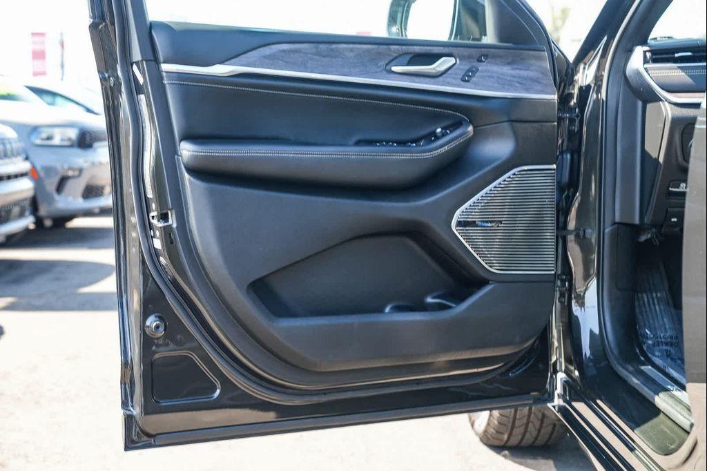 used 2022 Jeep Grand Cherokee L car, priced at $33,792