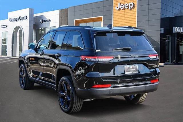 new 2025 Jeep Grand Cherokee car, priced at $43,675