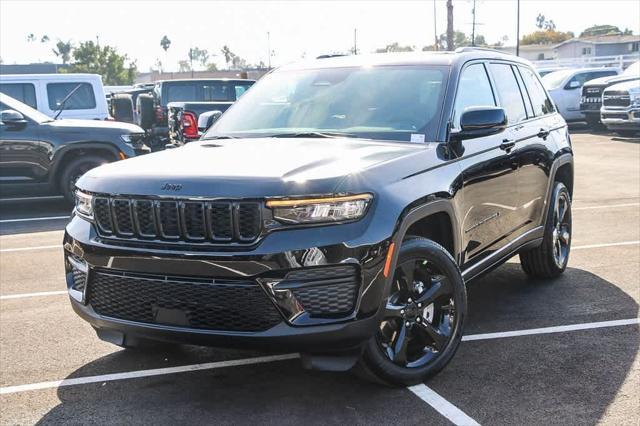 new 2025 Jeep Grand Cherokee car, priced at $40,058