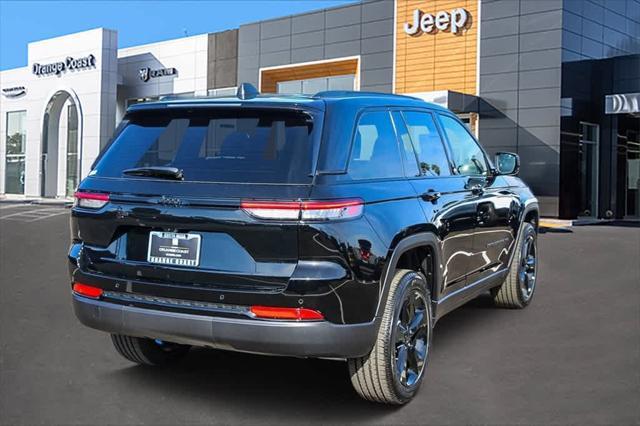 new 2025 Jeep Grand Cherokee car, priced at $43,675