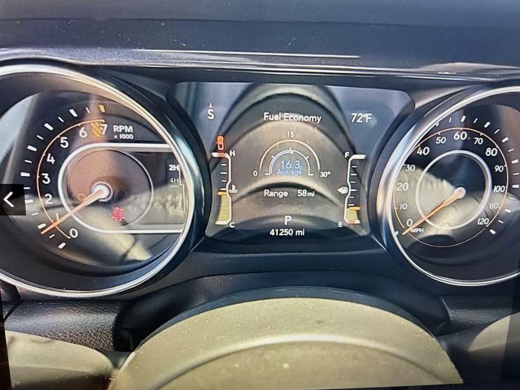 used 2022 Jeep Gladiator car, priced at $33,979