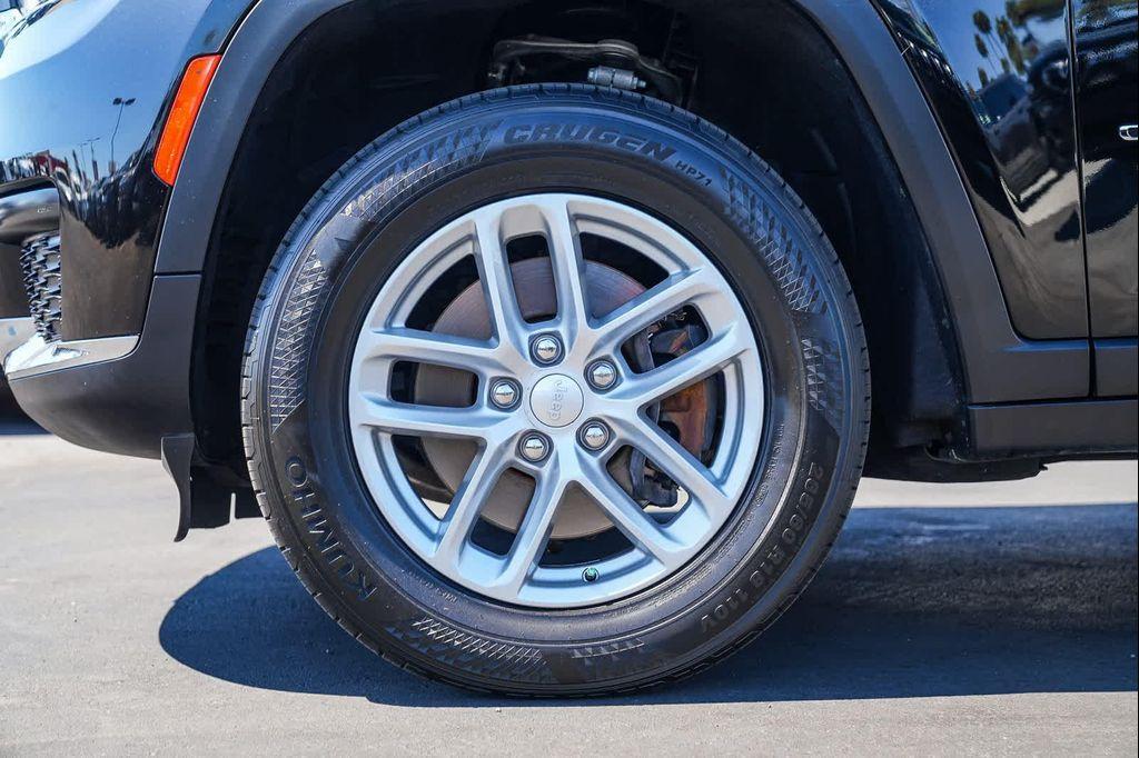 used 2022 Jeep Grand Cherokee L car, priced at $29,972