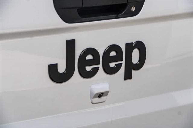 new 2024 Jeep Gladiator car, priced at $42,359