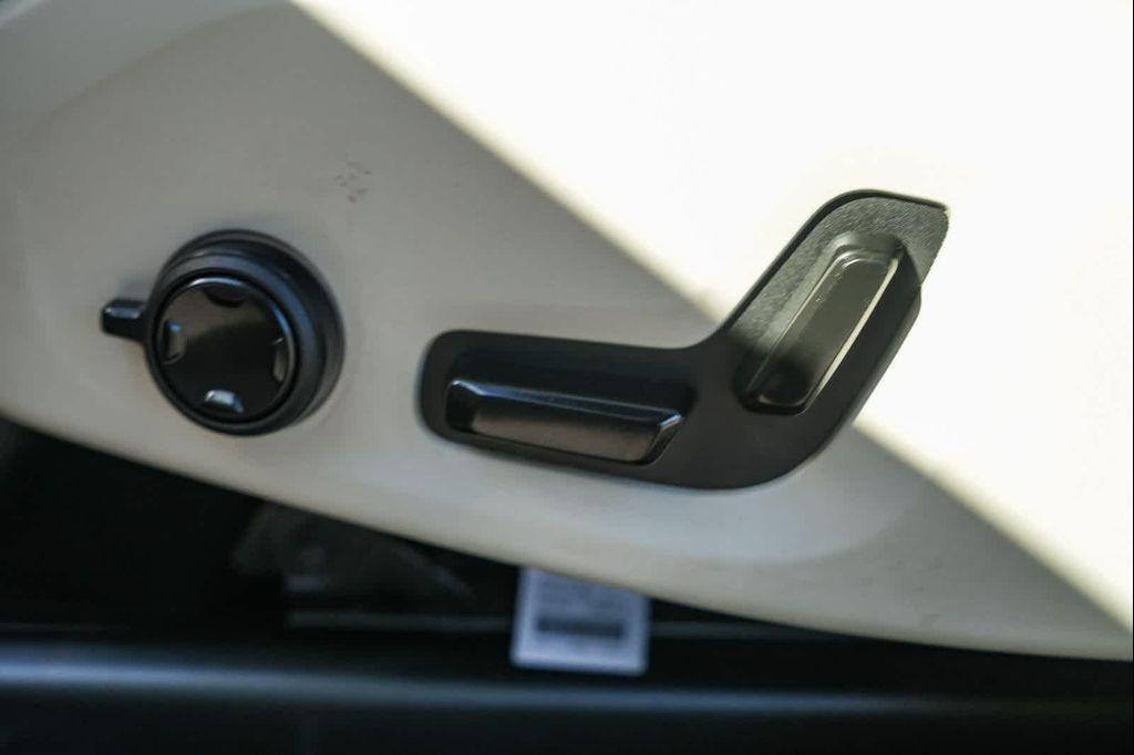 used 2023 Volvo XC60 car, priced at $27,972