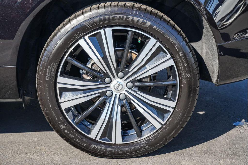 used 2023 Volvo XC60 car, priced at $27,972