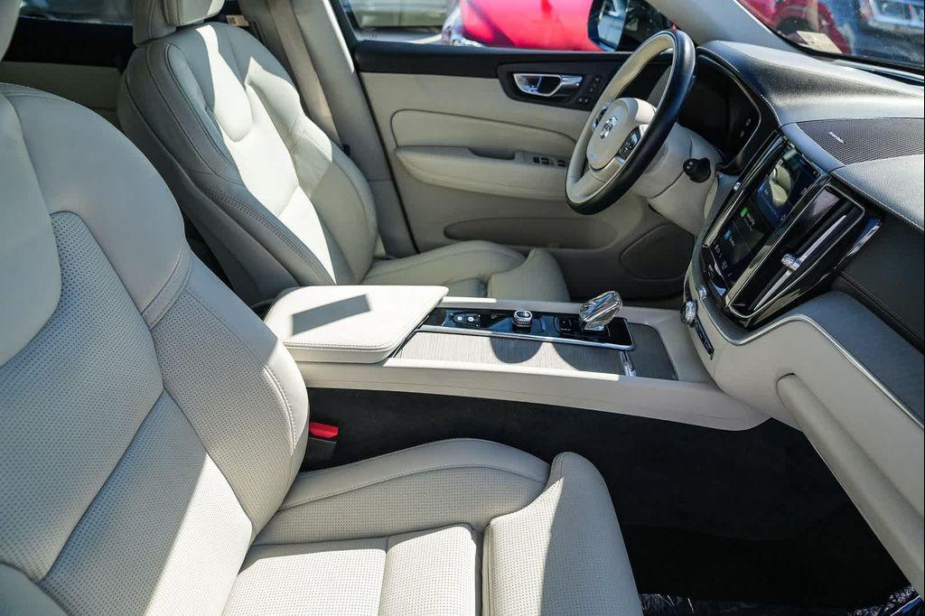 used 2023 Volvo XC60 car, priced at $27,972