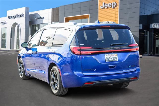 used 2021 Chrysler Pacifica Hybrid car, priced at $32,991