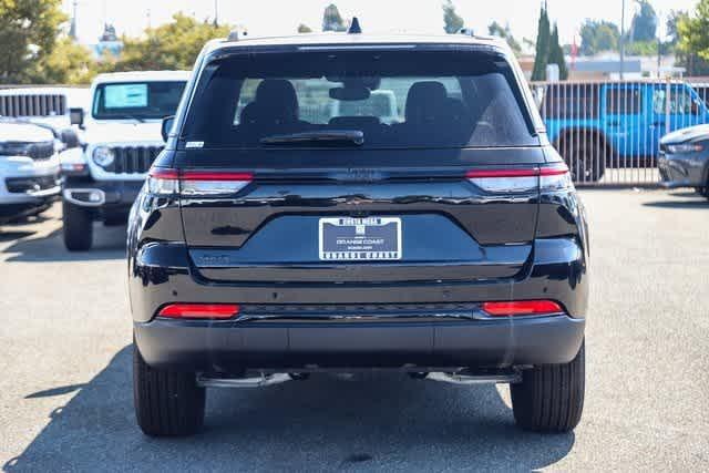 new 2024 Jeep Grand Cherokee car, priced at $41,179