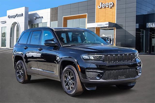 new 2024 Jeep Grand Cherokee car, priced at $39,679