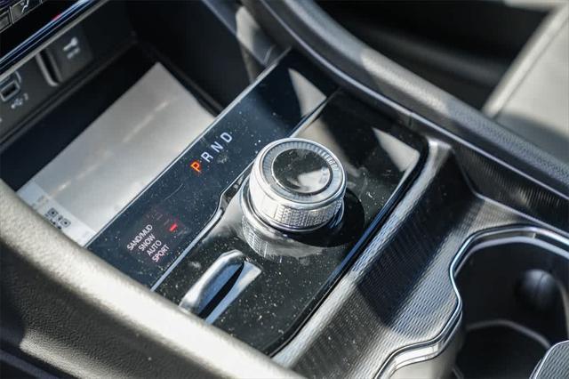 new 2025 Jeep Grand Cherokee car, priced at $46,696