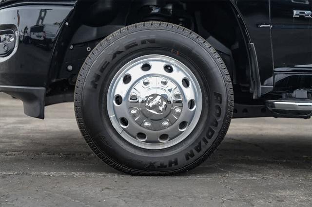 new 2025 Ram 3500 car, priced at $72,570