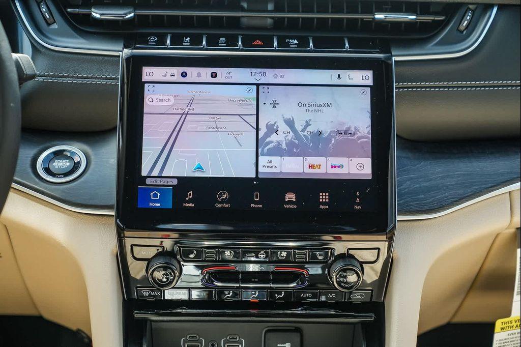 new 2025 Jeep Grand Cherokee car, priced at $49,085
