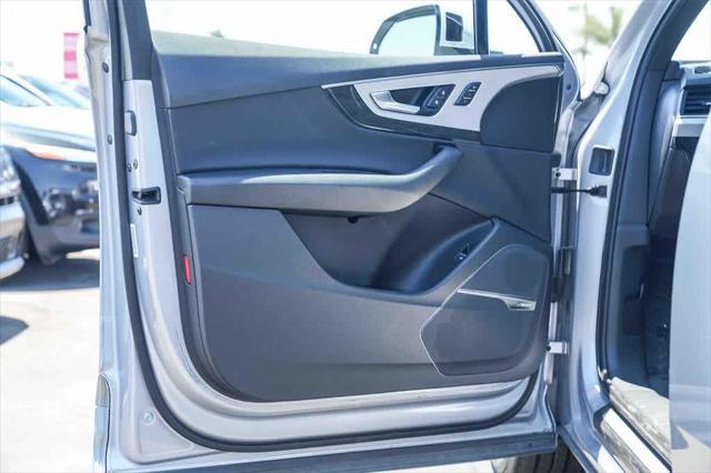 used 2018 Audi Q7 car, priced at $18,972