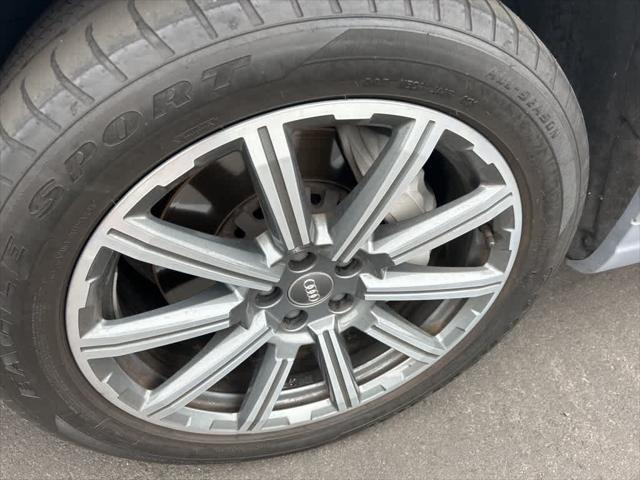 used 2018 Audi Q7 car, priced at $18,731