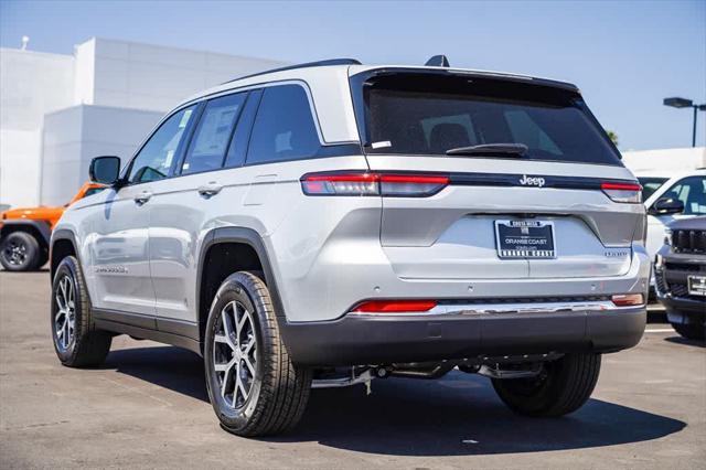 new 2025 Jeep Grand Cherokee car, priced at $38,314