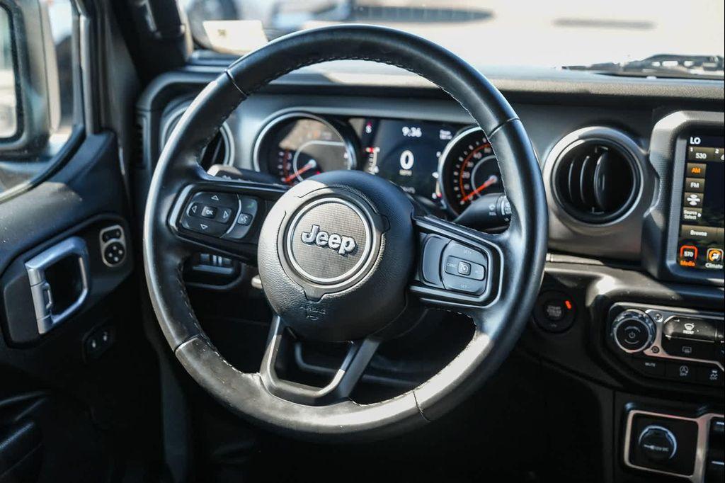 used 2021 Jeep Gladiator car, priced at $32,790