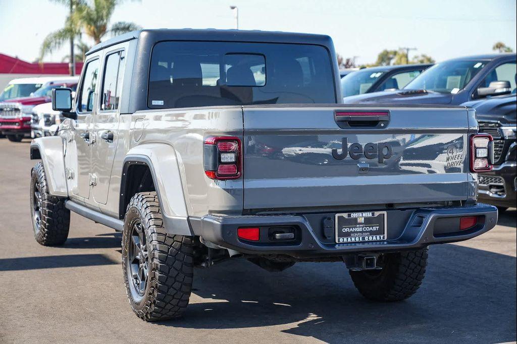 used 2021 Jeep Gladiator car, priced at $32,790