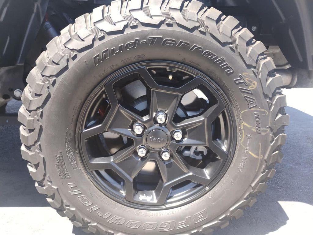 used 2021 Jeep Gladiator car, priced at $32,790