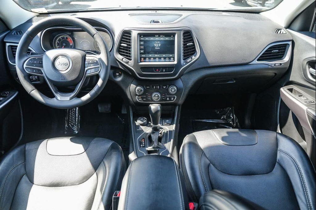 used 2022 Jeep Cherokee car, priced at $22,561
