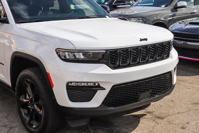 new 2024 Jeep Grand Cherokee car, priced at $43,749