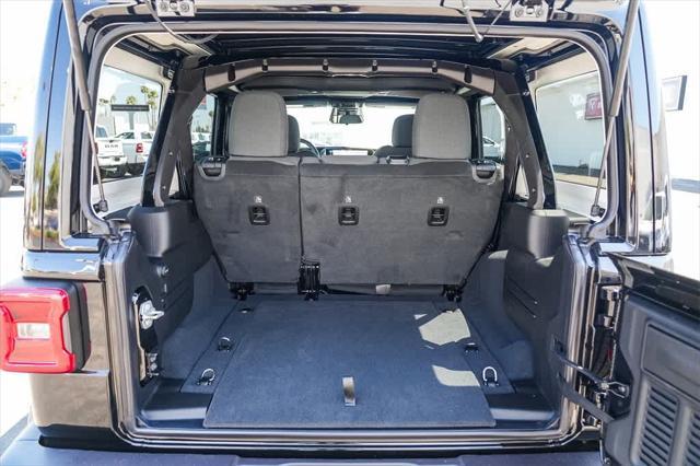 new 2025 Jeep Wrangler car, priced at $42,654