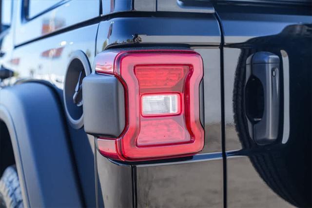 new 2025 Jeep Wrangler car, priced at $42,654