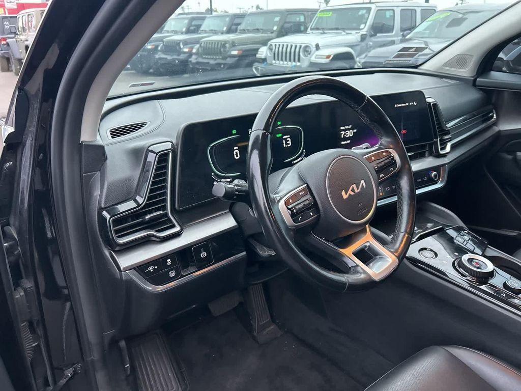 used 2023 Kia Sportage Hybrid car, priced at $24,972